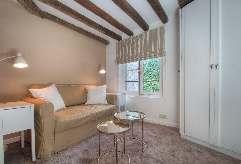 Be And Be Sablon Bed & Breakfast Brussels Exterior photo