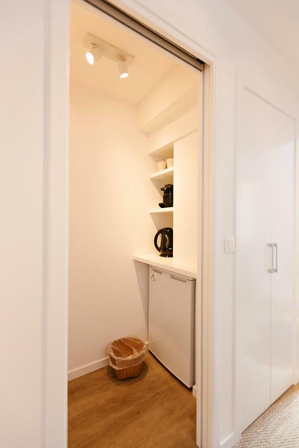 Be And Be Sablon Bed & Breakfast Brussels Exterior photo